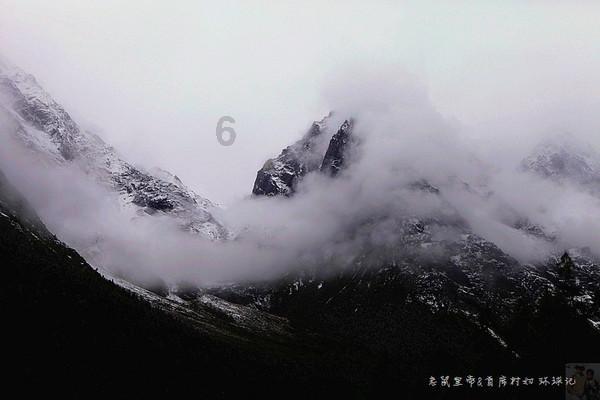 中国向柬埔寨援助扫雷器材和人道主义物资